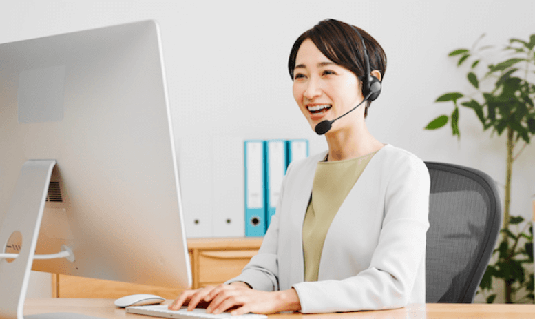 女性用オーダーメイドウィッグの新しい選択肢、「ClassyWig(クラッシーウィッグ)」のオンラインカウンセリングと試着体験について深掘りしていきます。オーダーメイドウィッグが気になるけど、高価格や店舗への訪問がネックだった方々に朗報です。ここでは、ClassyWigのサービスの特長とその魅力について、詳しくご紹介します。